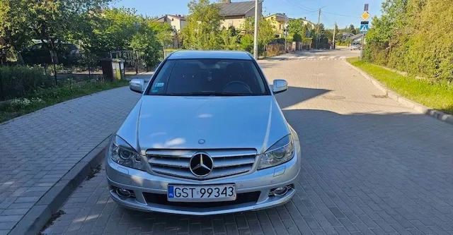 Mercedes-Benz Klasa C cena 31500 przebieg: 208500, rok produkcji 2008 z Krynki małe 92